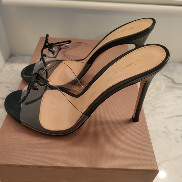 Gianvito Rossi Helmut Mule Black Bow-detailed PVC Leather Open Toe - Picture 2 of 9